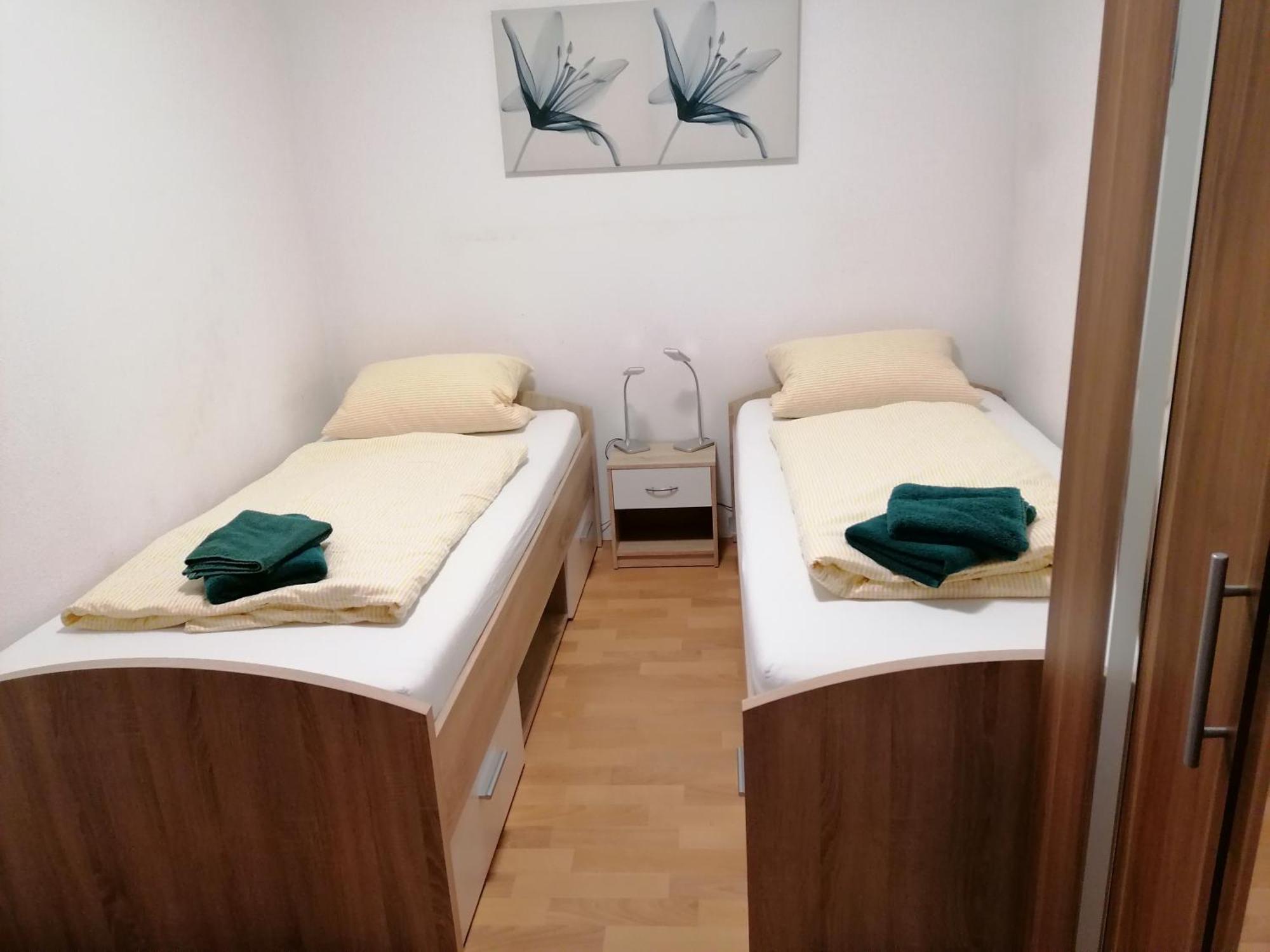 Wohnung Am Stadtrand Von Eisenach Esterno foto
